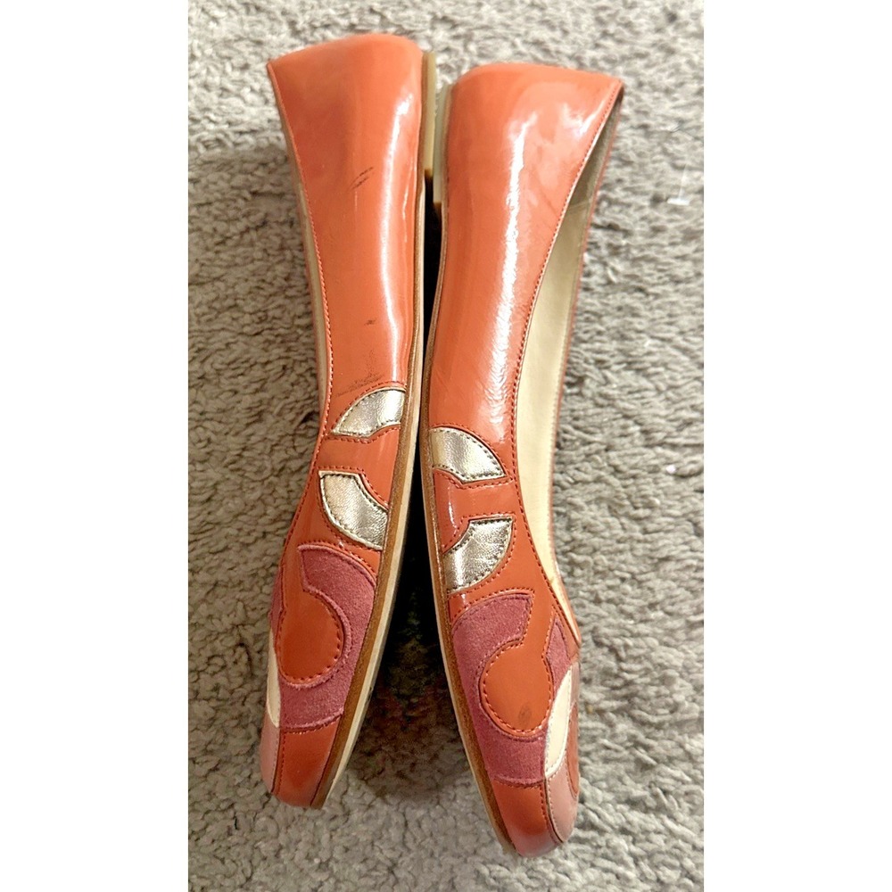 COACH Size 9.5 Kora Signature Logo Patent Leather Ballet Flats Shoes Orange - Picture 3 of 8